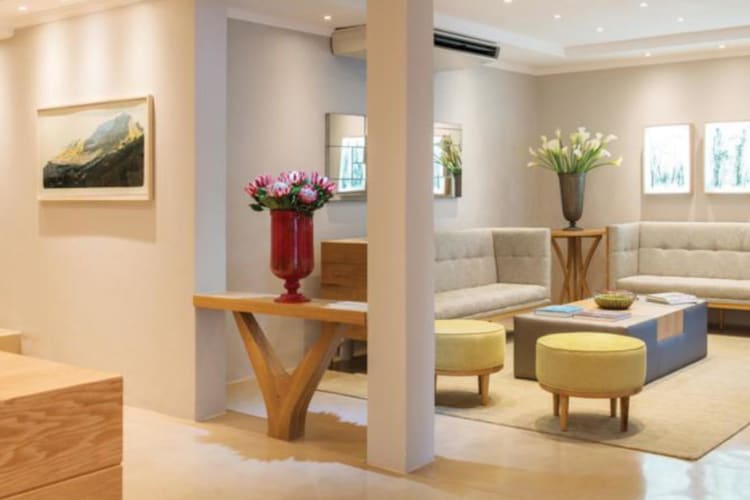 Lounge area